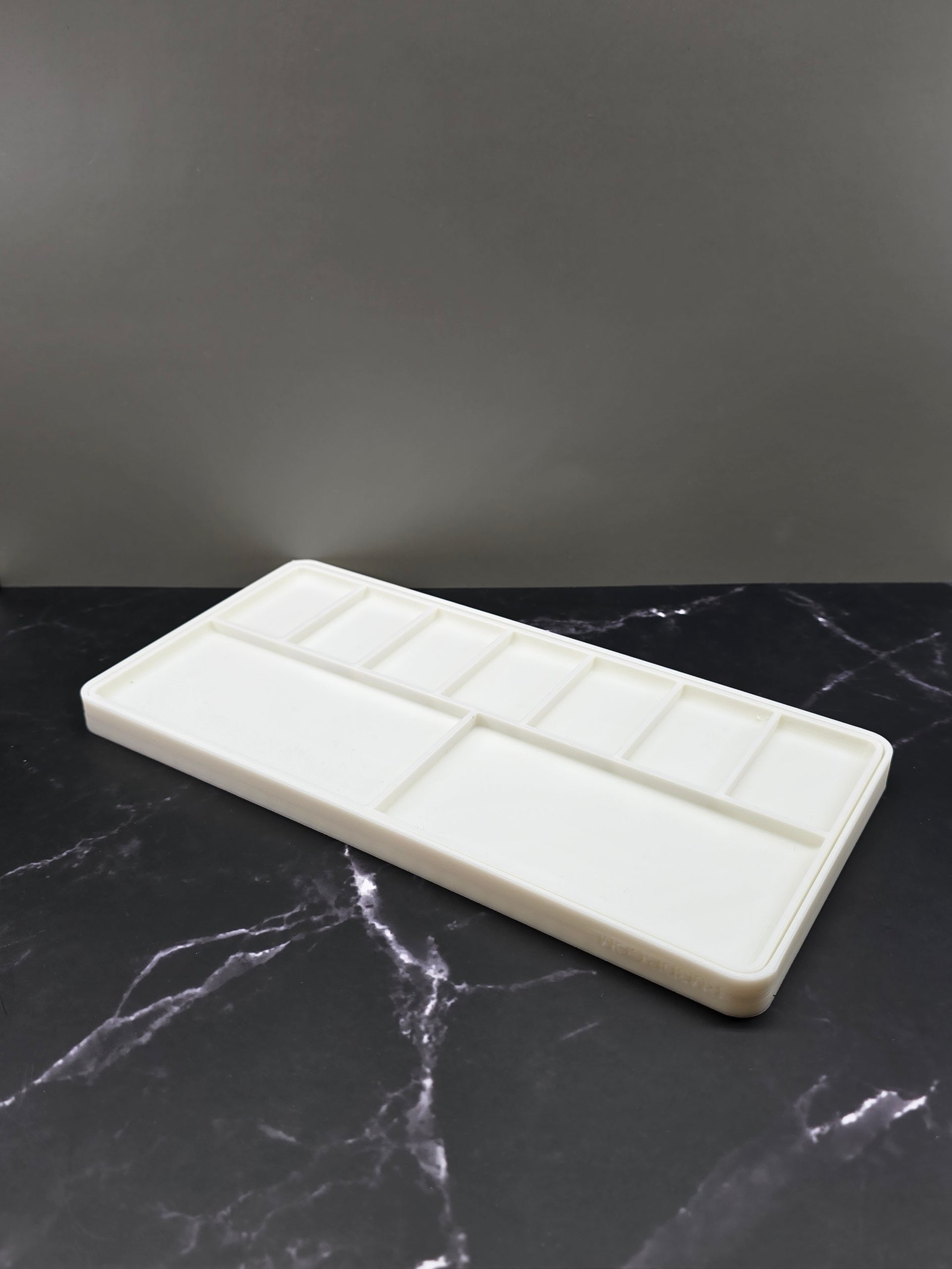 Watchmaker Parts tray with protective dust lid 3d printed