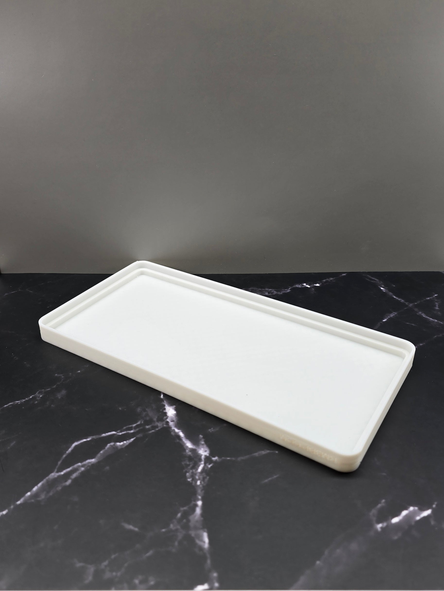 Watchmaker Parts tray with protective dust lid 3d printed